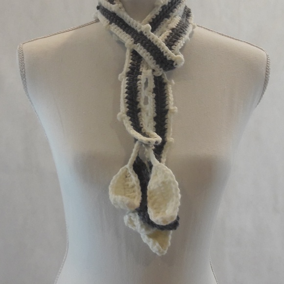 🌹Lariat, Flower, Necklace, Hand Crafted, crochet - Picture 5 of 5